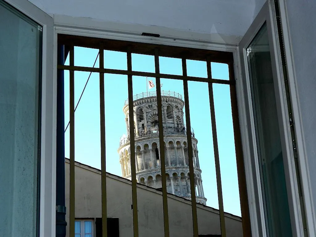 فندق مبيت وإفطار بيزا Il Campanile B&B إيطاليا